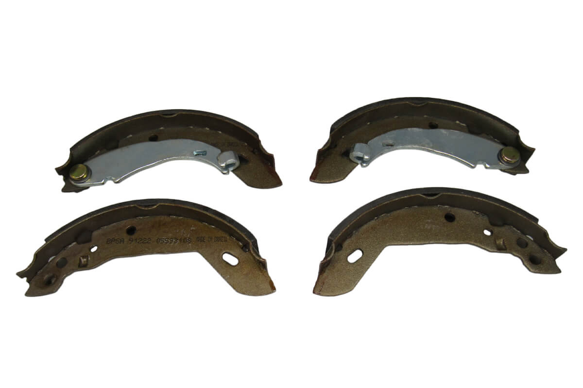 Lona De Freio Tras. R19 Rn Sistema Lucas/ Zx 1.6/ X-Sara (180X32Mm)