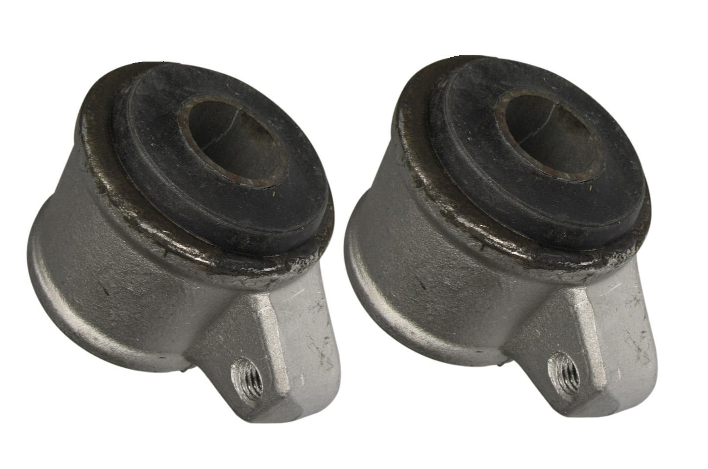 Par Bucha Braco Oscilante Dianteiro Master 2.5/2.8 C/ Suporte